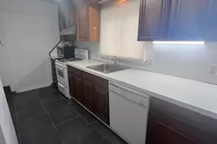 17-19 Barrett St, Northampton, MA 01060 - Photo 19