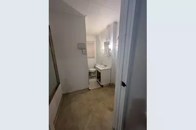17-19 Barrett St, Northampton, MA 01060 - Photo 17