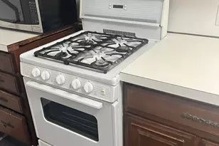 17-19 Barrett St, Northampton, MA 01060 - Photo 21