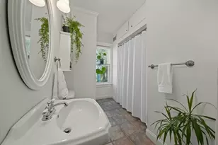 86 Mt Vernon St, Somerville, MA 02145 - Photo 13