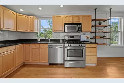 86 Mount Vernon St #2, Somerville, MA 02145 - Photo 5