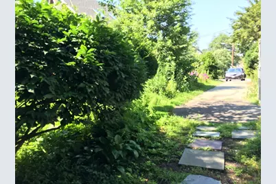 16 Hill St #B, Lexington, MA 02420 - Photo 11