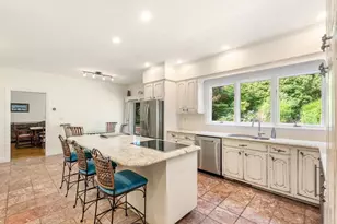 11 Fox Run Rd, Dover, MA 02030 - Photo 11