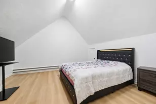 8 Rockwell Terrace, Malden, MA 02148 - Photo 5