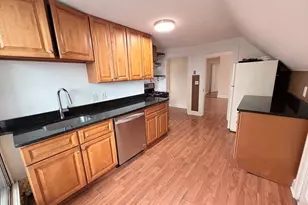 38 Glenwood St, Malden, MA 02148 - Photo 13