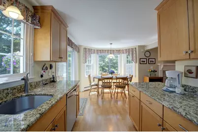 47 Simmons Rd, Falmouth, MA 02536 - Photo 13