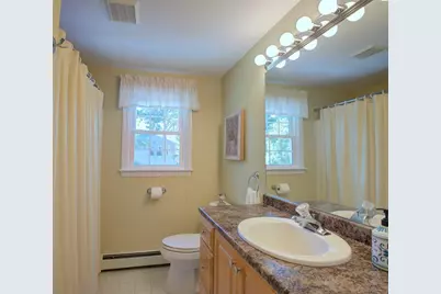 47 Simmons Rd, Falmouth, MA 02536 - Photo 35