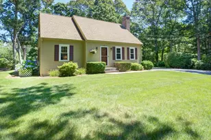 47 Simmons Rd, Falmouth, MA 02536 - Photo 1