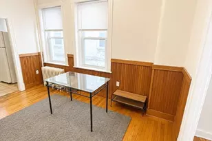 34 Anderson St, Boston, MA 02114 - Photo 3