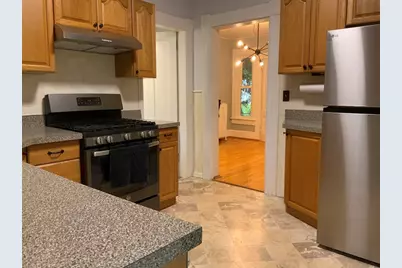 213 Locust St, Holyoke, MA 01040 - Photo 29