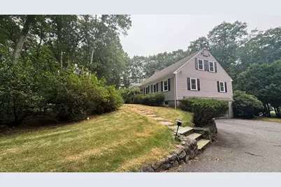 199 Country Dr, Weston, MA 02493 - Photo 3