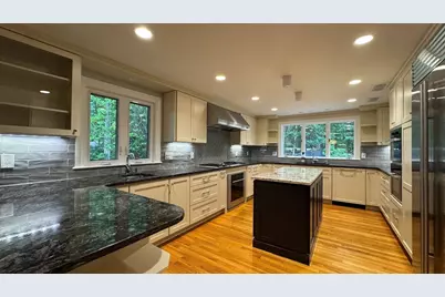 199 Country Dr, Weston, MA 02493 - Photo 11