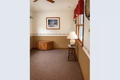 12 Henderson Ave, Worcester, MA 01603 - Photo 3