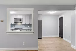 20 Colonial Dr, Andover, MA 01810 - Photo 9