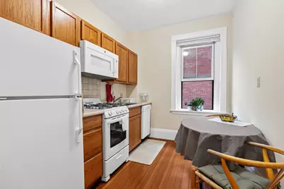 38 Kilsyth Road #23, Brookline, MA 02445 - Photo 5