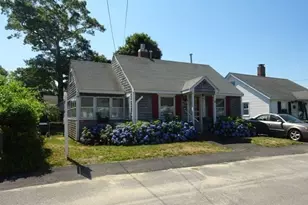 21 Vernal St, Wareham, MA 02571 - Photo 3