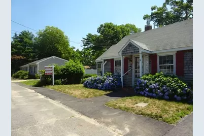 21 Vernal St, Wareham, MA 02571 - Photo 5