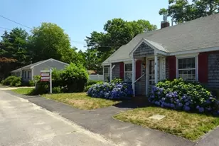 21 Vernal St, Wareham, MA 02571 - Photo 5