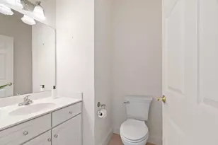 1213 Emerald Ct, Tewksbury, MA 01876 - Photo 15