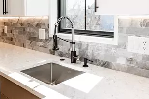 30 Clifton, Boston, MA 02119 - Photo 5