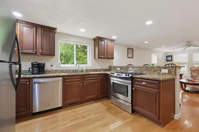 53 Blaney Ave, Peabody, MA 01960 - Photo 3