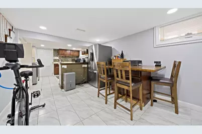 105 Cross St, Randolph, MA 02368 - Photo 25