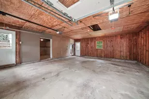 239 W Main St, Westborough, MA 01581 - Photo 33