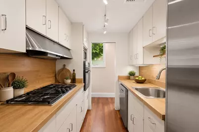 350 Tappan St #1, Brookline, MA 02445 - Photo 7