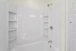 28 Hayes Ave, Lowell, MA 01854 - Photo 15