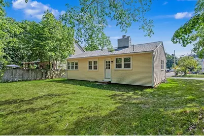28 Hayes Ave, Lowell, MA 01854 - Photo 35