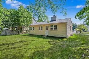 28 Hayes Ave, Lowell, MA 01854 - Photo 35