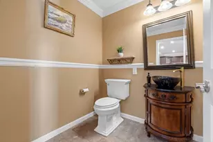 70 Gardner St, Boston, MA 02132 - Photo 11