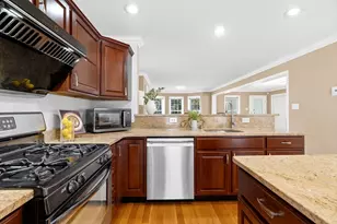 70 Gardner St, Boston, MA 02132 - Photo 13