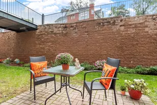 558 E Merrimack St, Lowell, MA 01852 - Photo 29