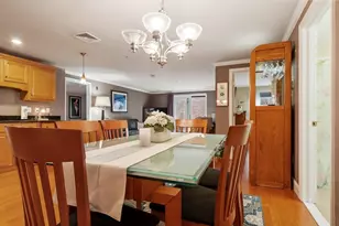 558 E Merrimack St, Lowell, MA 01852 - Photo 7