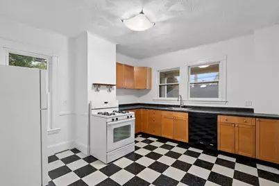 17 Windermere Road, Boston, MA 02125 - Photo 9