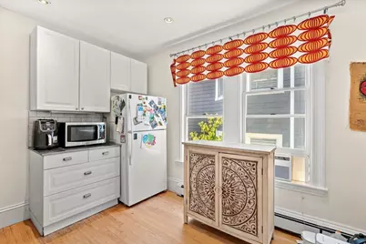 17 Windermere Road, Boston, MA 02125 - Photo 15