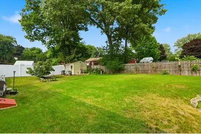 22 Monterey Drive, Methuen, MA 01844 - Photo 13