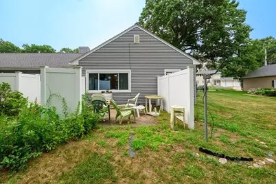 54 Meadowlark Ln #54, Chicopee, MA 01022 - Photo 7