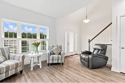 208 Crownshield Ave #208, Uxbridge, MA 01569 - Photo 17