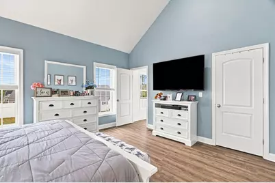 208 Crownshield Ave #208, Uxbridge, MA 01569 - Photo 31