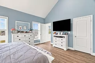208 Crownshield Ave, Uxbridge, MA 01569 - Photo 31