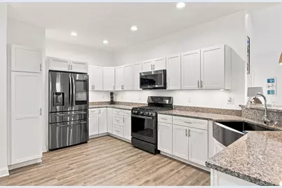 208 Crownshield Ave #208, Uxbridge, MA 01569 - Photo 11