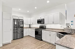 208 Crownshield Ave, Uxbridge, MA 01569 - Photo 11