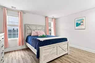 208 Crownshield Ave, Uxbridge, MA 01569 - Photo 35