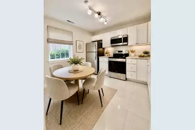 1711 Windsor #1711, Framingham, MA 01701 - Photo 5