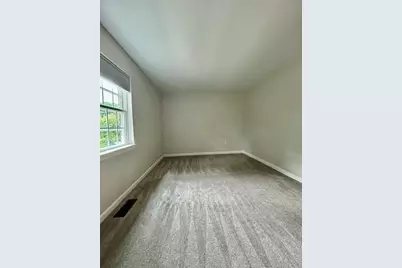 1711 Windsor #1711, Framingham, MA 01701 - Photo 15