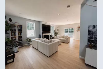 368 Dudley Oxford Rd, Dudley, MA 01571 - Photo 5