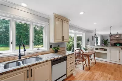 202 Baldwin St, Leicester, MA 01524 - Photo 9