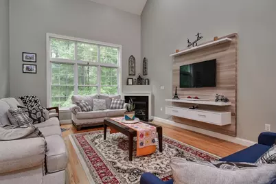 41 Garett Way #41, Holliston, MA 01746 - Photo 3